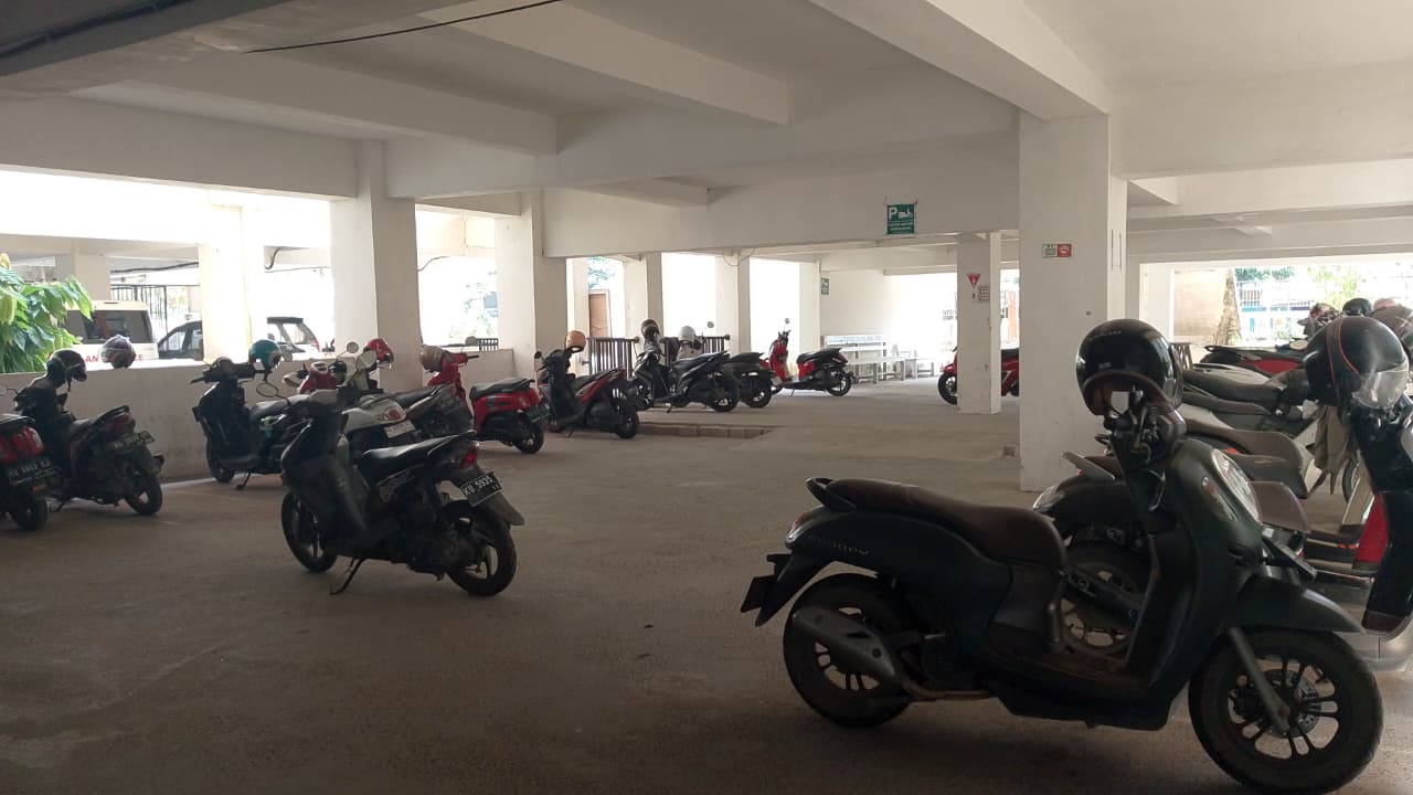 PARKIRAN MOTOR